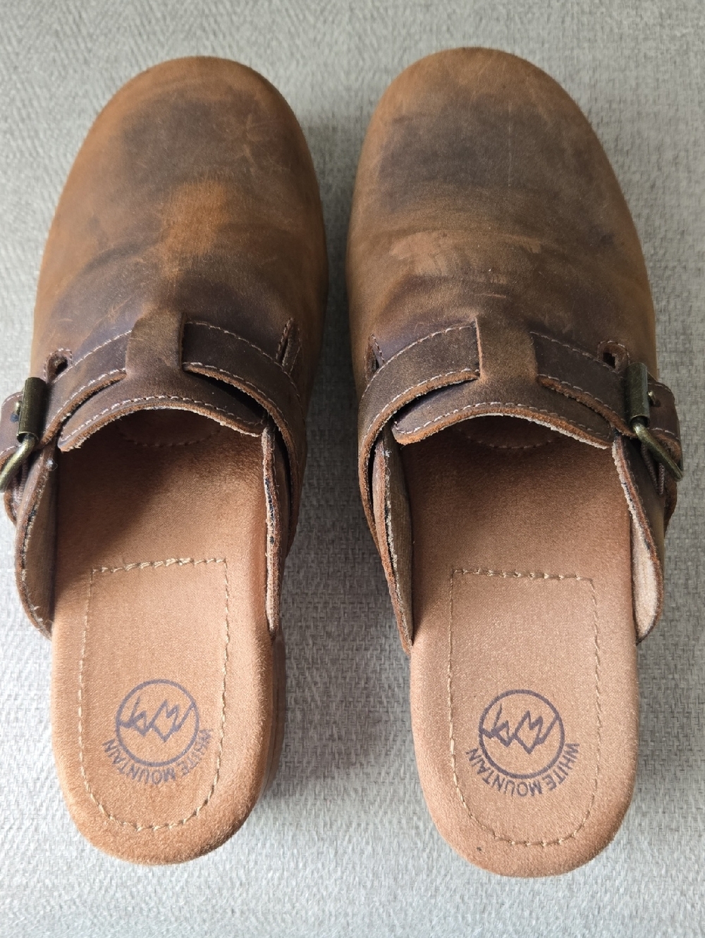 White Mountain Brown Leather Slip-On Clogs with Buckle